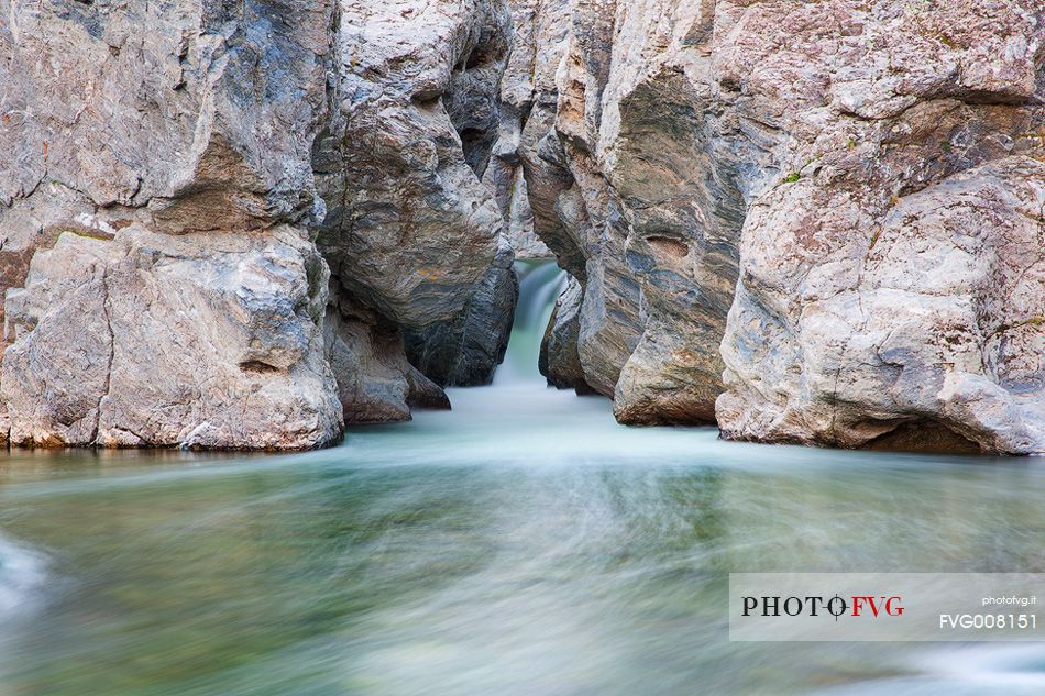 Along the Flumendosa river you can see some colors and rocks that leave you breathless.