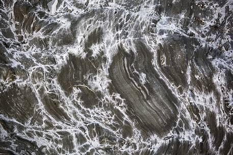 Pan di Zucchero a Masua is one of the most famous seascapes for the presence of a massive cliff just off the coast,
The colors of the rocks complete a magical framework full of mystical atmosphere