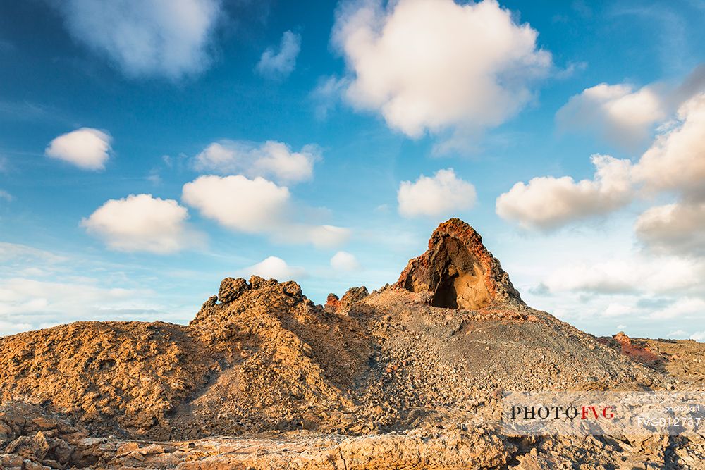 Volcanic craters in the Timanfaya national park, Lanzarote, Canary islands, Spain, Europe