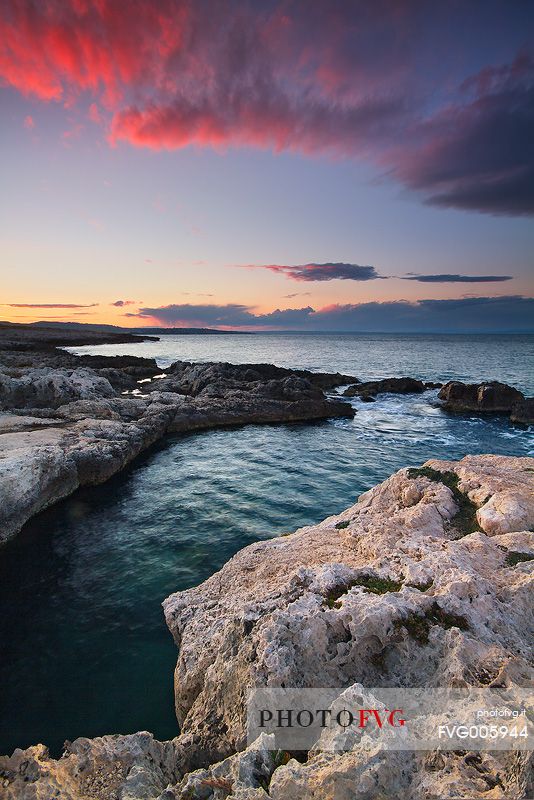 Brucoli Cliff photographed at sunset