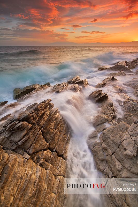 Sunset at Leucopetra Cliff