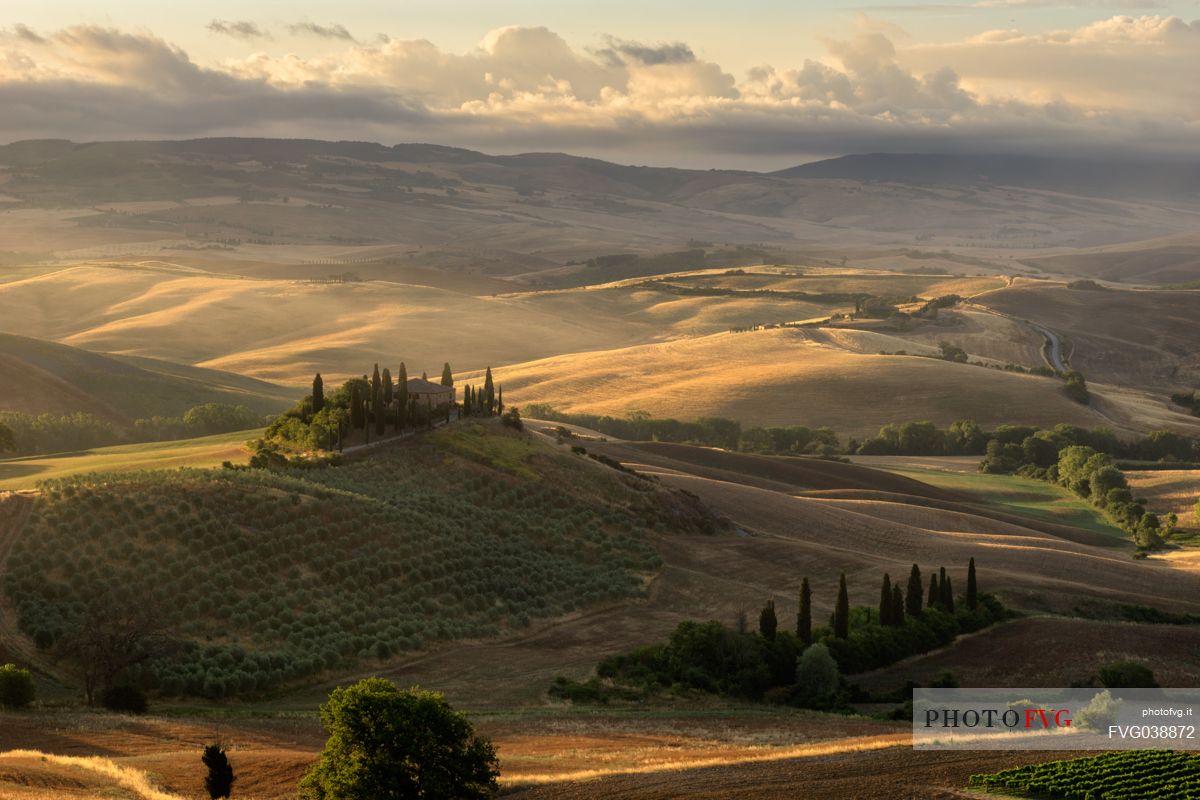 Podere Belvedere in San Quirico d' Orcia at dawn, Orcia valley, Tuscany, Italy, Europe