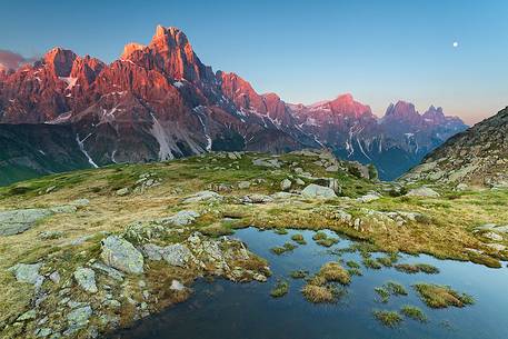 The group of the Pale di San Martino photographed the last light of day The group of the Pale di San Martino photographed the last light of day