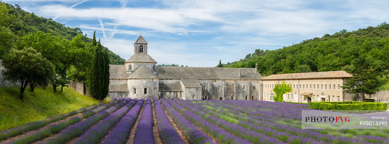 The ancient abbey of Snanque, located a few kilometers from the picturesque village of Gordes