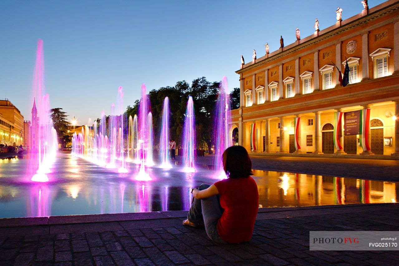 Vittoria square or Theaters square and the Teatro Municipale Valli theater, Reggio Emilia, Italia