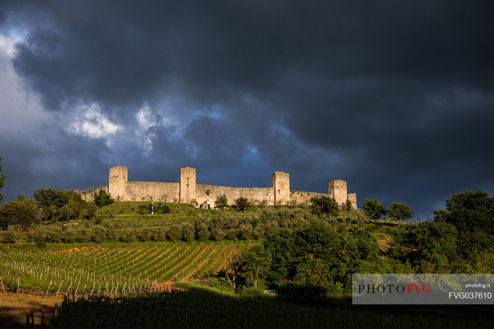 Monteriggioni is a complete walled medieval town in the Siena Province of Tuscany built in the 13th century, Italy, Europe