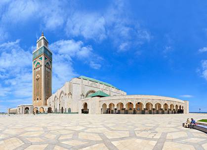 Hassan II Mosque in Casablanca, the largest mosque in Morocco Hassan II Mosque in Casablanca, the largest mosque in Morocco