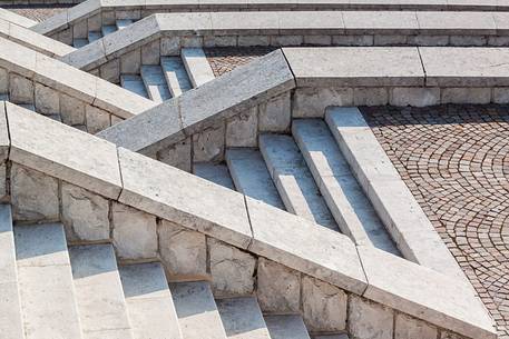 Steps of the monument au fallen Cima Grappa