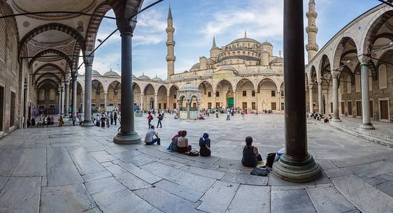 Sultan Ahmet camii - The Blue Mosque in Istanbul