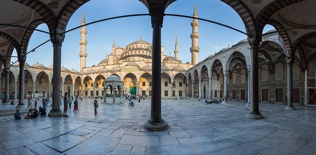 Sultan Ahmet camii - The Blue Mosque in Istanbul