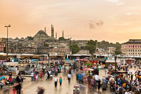 Eminonu square