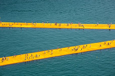 The Floating Piers, by Christo and Jeanne-Claude. Lake Iseo 2016. The Floating Piers, by Christo and Jeanne-Claude. Lake Iseo 2016.