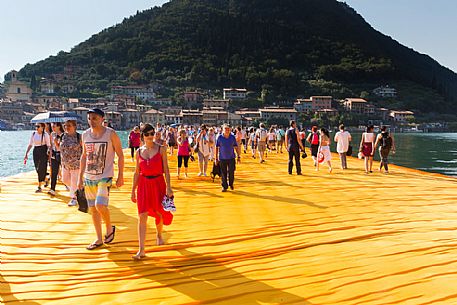 The Floating Piers, by Christo and Jeanne-Claude. Lake Iseo 2016. The Floating Piers, by Christo and Jeanne-Claude. Lake Iseo 2016.