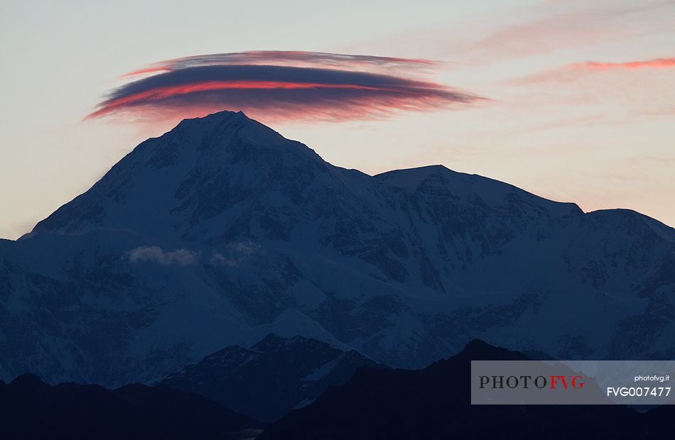 Amazing view of Mount McKinley, Alaska.