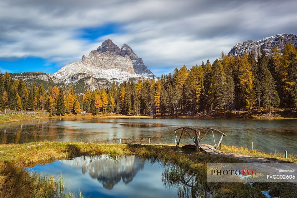 Lake Antorno in autumn colours