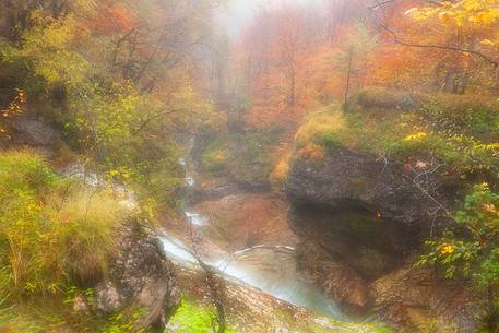 Valley Arzino in autumn