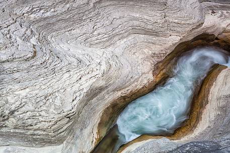 Canyon- the core of the river Orta, Majella National park