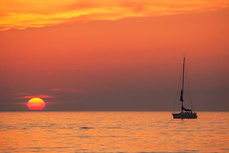 sailing at sunset, sunset at Tallinn bay