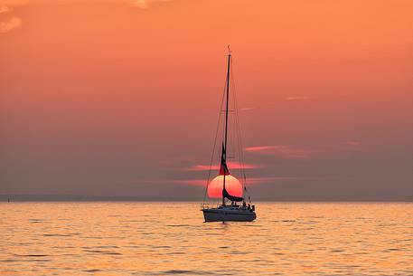 sailing at sunset, sunset at Tallinn bay