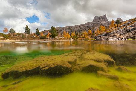 Autumn in lake Limides (or Limedes), and in the background Averau mountains