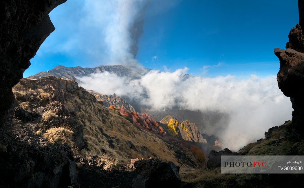 Daytime paroxysm of the Etna from the Schiena dell'Asino path, mount Etna, Sicily, Italy, Europe