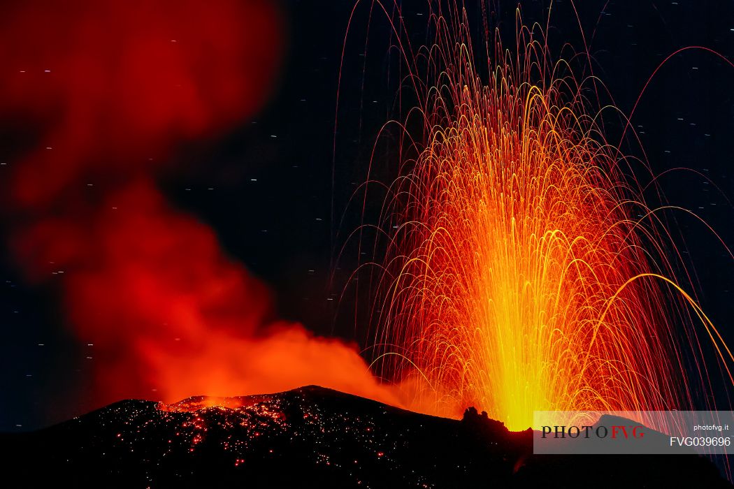 Night strombolian activity of volcano Stromboli, Aeolian islands, Sicily, Italy