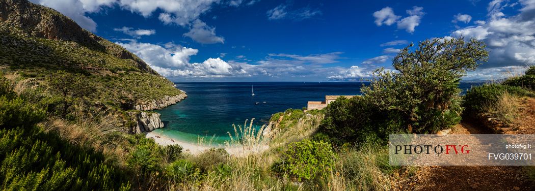 Cala Tonnarella dell'Uzzo bay, Zingaro nature reserve, San Vito Lo Capo, Sicily, Italy, Europe