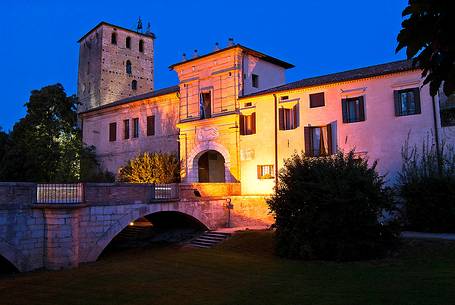 Gate Friuli in Portobuffol, medieval village a few kilometers from Treviso, Veneto, Italy, Europe