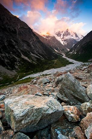 Waiting for the sunset in the valley of Oisans,  Ecrins National Park, France, Europe