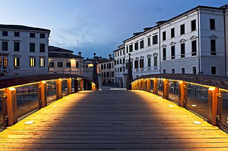 The university Bridge in Treviso with city lights and in the background the university, Treviso, Veneto, Italy, Europe The university Bridge in Treviso with city lights and in the background the university, Treviso, Veneto, Italy, Europe