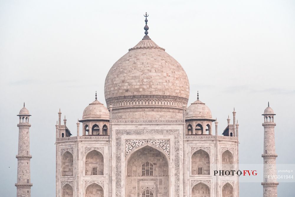 Detail of the Taj Mahal facade, one of the seven wonders of the modern world, symbol of eternal love, Agra, Uttar Pradesh, India