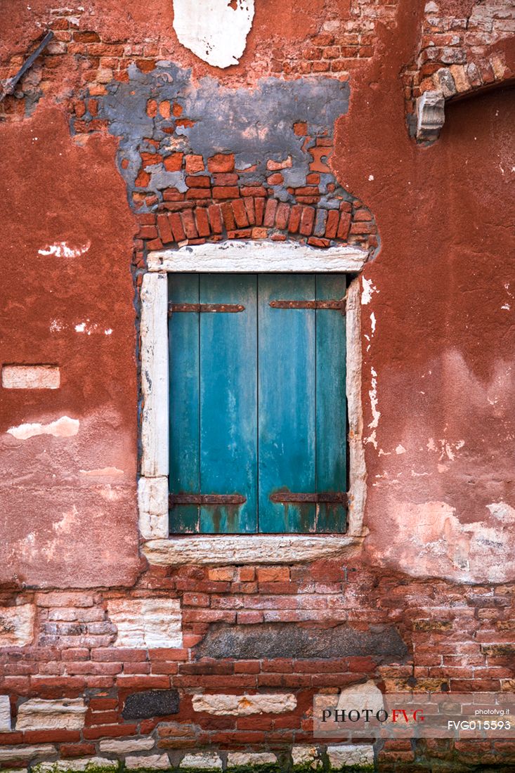 A typical old Venetian window