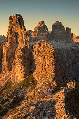 Cadini di Misurina, Tre Cime di Lavaredo and Fonda Savio refuge at sunset