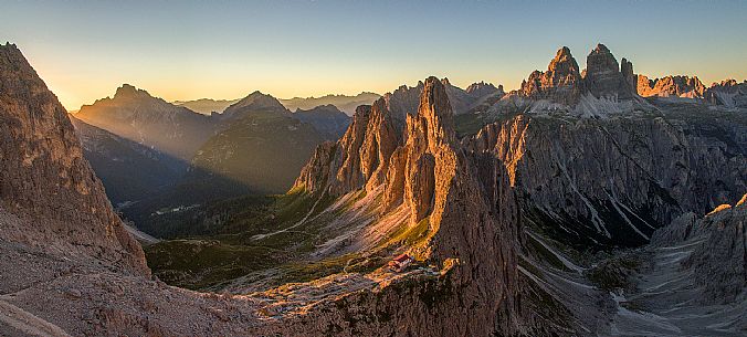 Cadini di Misurina, Tre Cime di Lavaredo and Fonda Savio refuge at sunset Cadini di Misurina, Tre Cime di Lavaredo and Fonda Savio refuge at sunset