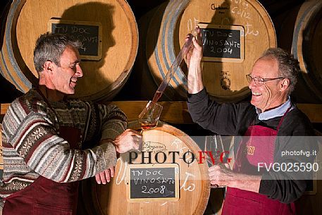 Marco of the Cantina Pisoni located between the Dolomites and Lake Garda, specializing in Vino Santo, red and white wines of Trentino Alto Adige, Valley of Lakes, Valle dei Laghi, Italy