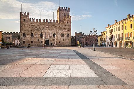 Piazza degli Scacchi and the Lower Castle of Marostica, Veneto, Italy, Europe