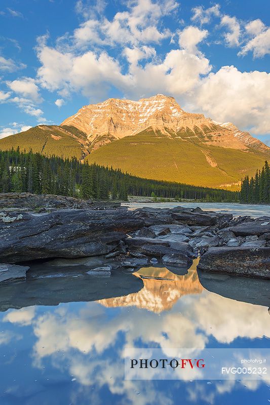 Amazing reflection at Athabasca Falls