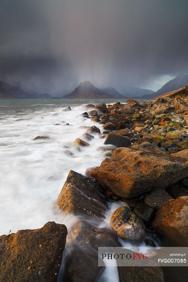 This picture shows Elgol Beach in all its Drama. An incoming storm brings wind and huge waves