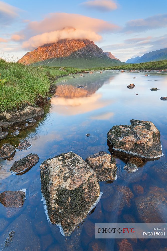 The first light in the morning hit the peak of the great shepard, Buachaille