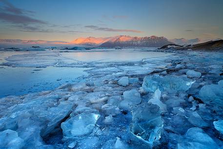 Jokulsarlon lagoon during the first light of sunrise. .