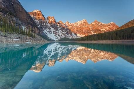 Sunrise at Moraine. Seven Sisters illuminated by the first light