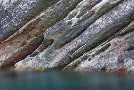 Long Time exposure for the water and the static view of a stone are the main ingredient for this picture Long Time exposure for the water and the static view of a stone are the main ingredient for this picture