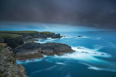 An incoming storm portrayted from the cliffs