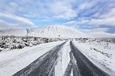 The first snow on the road at Glen Etive