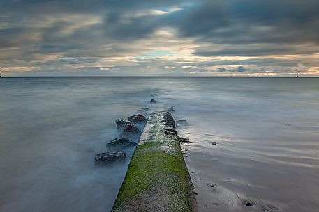 This picture was taken at late afternoon at the harbour of Portknockie