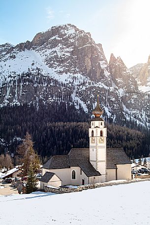 Colfosco's church with Sella mountain group on the background, Dolomites, Corvara in Badia, Alta Badia valley, Alto Adige, Italy, Europe