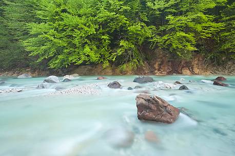 The clear waters of Slizza river