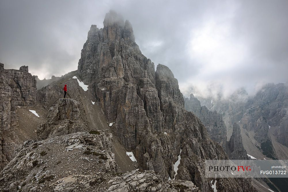 A view over Monfalcon di Forni.