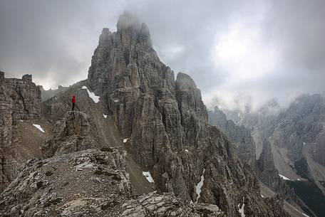 A view over Monfalcon di Forni.