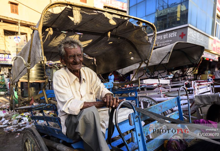 Old man portrait in Jodhpur, Rajasthan, India